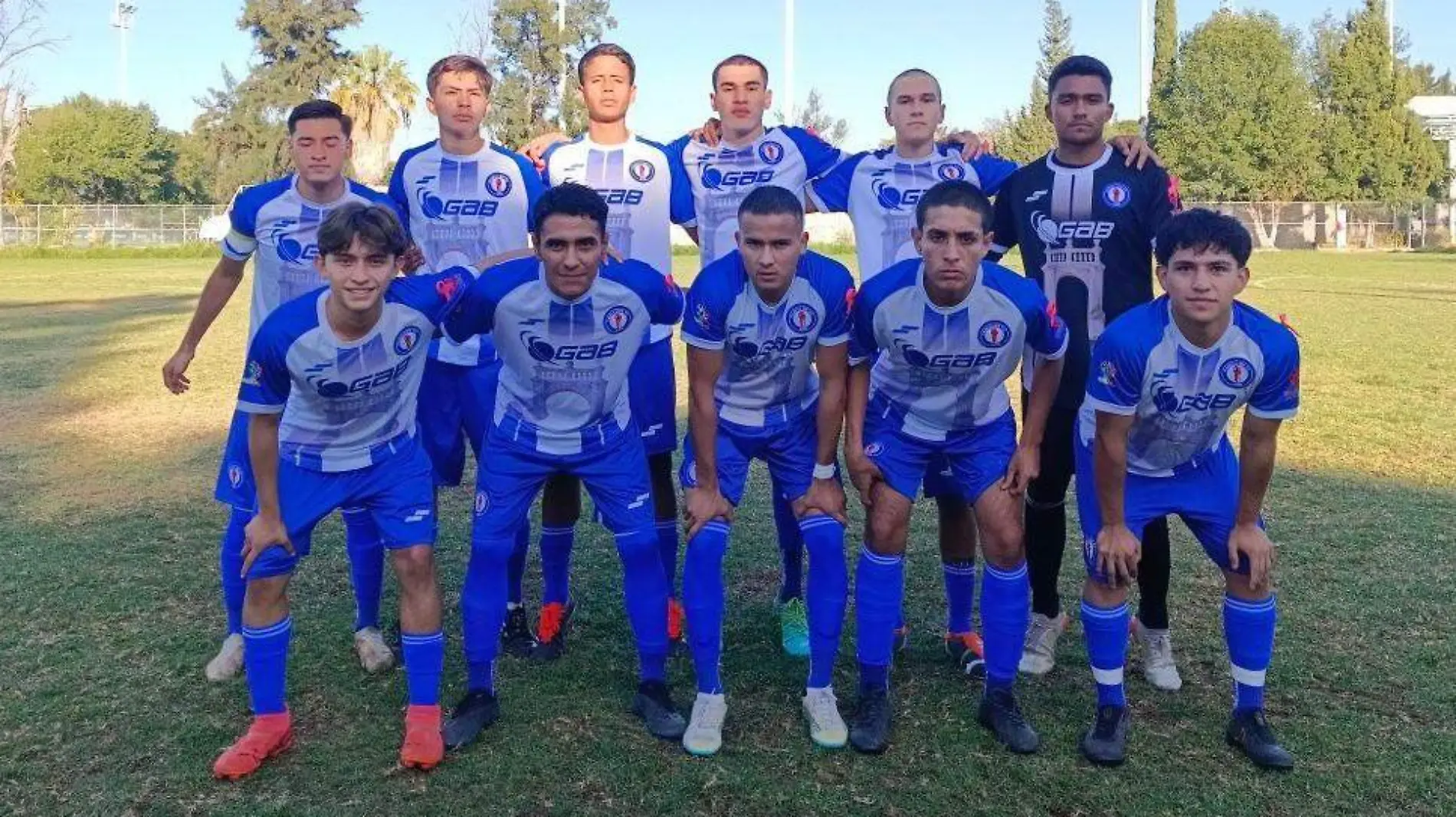 Potosinos Futbol Club (2)